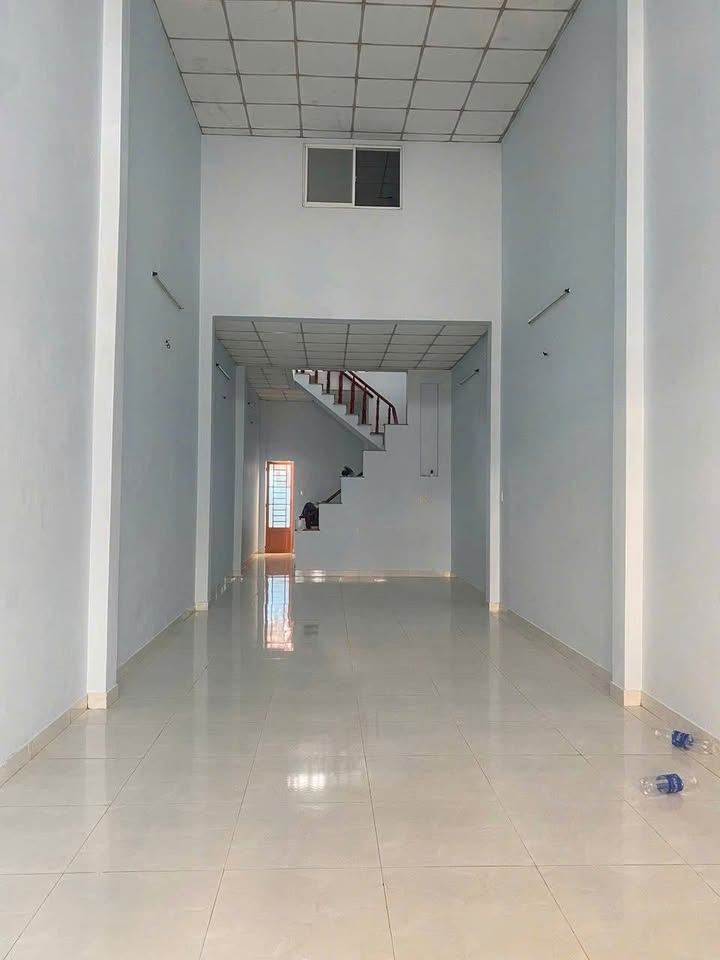 Nhà cho thuê Vĩnh Lộc B 100m² giá 7 triệu - Hẻm thông chợ, tiện lợi sinh sống!
