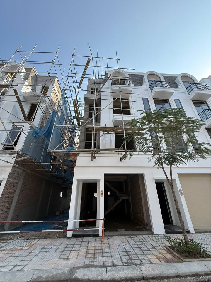 Nhà phố Dương Nội 38m² giá 6 tỷ - Thiết kế hiện đại, ở ngay!