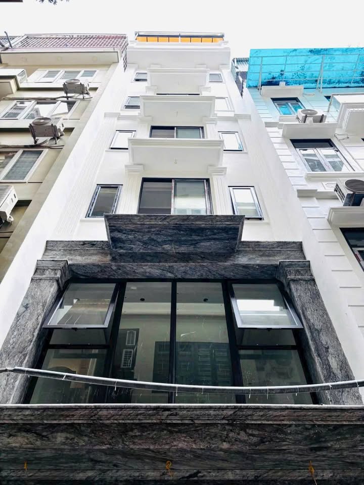 Nhà mặt ngõ Phạm Văn Đồng 34m² giá thỏa thuận - Kinh doanh đắc địa!