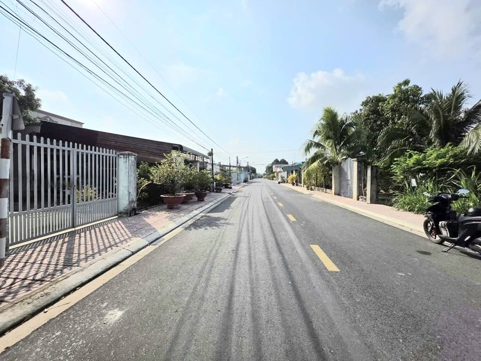 Nhà mặt tiền Điện Biên Phủ, Tây Ninh 306m² giá 2.8 tỷ - Kinh doanh lý tưởng!