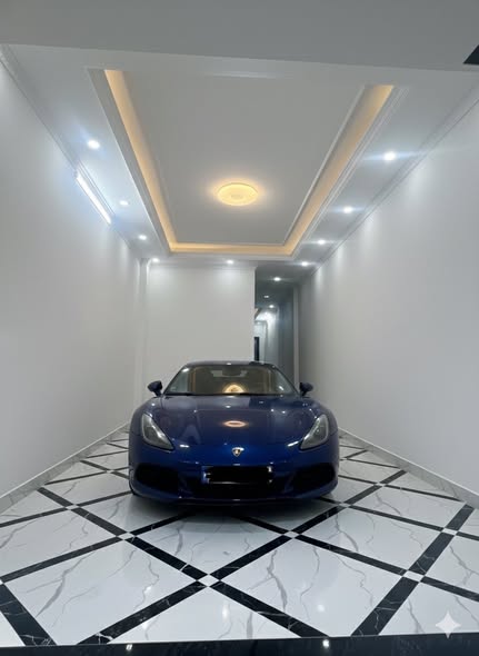 Nhà 6 tầng đường Ngọc Hồi 58m² - Cơ hội hiếm có gần ga Ngọc Hồi!