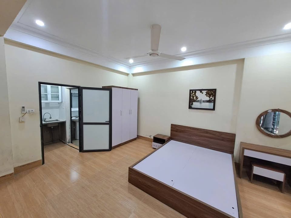 Căn hộ CCMN Mễ Trì Hạ 35m² giá thỏa thuận - Full nội thất, ở ngay!