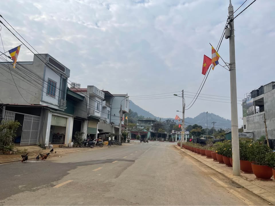 Đất nền Phường Chiềng Sinh 94m² giá 1.35 tỷ - Sổ hồng chính chủ, thương lượng tốt!