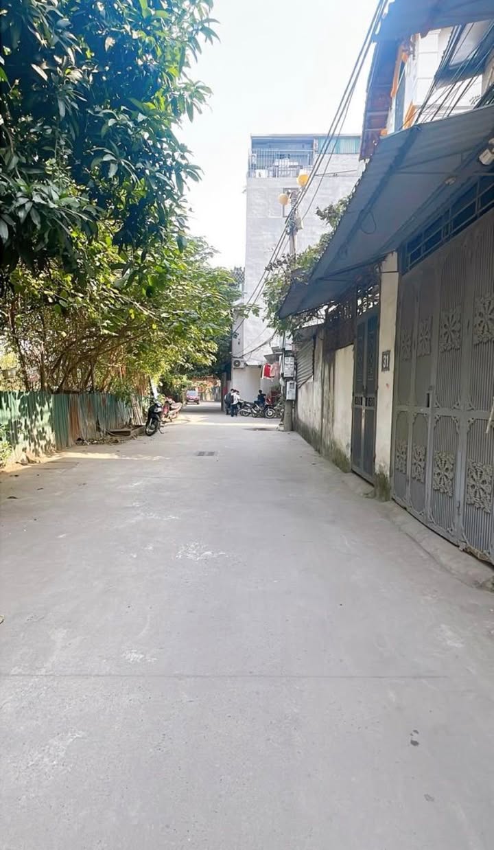 Đất nền Dương Văn Bé, Quận Hai Bà Trưng 48m² giá 6.8 tỷ - Sổ đỏ chính chủ, đầu tư sinh lời!