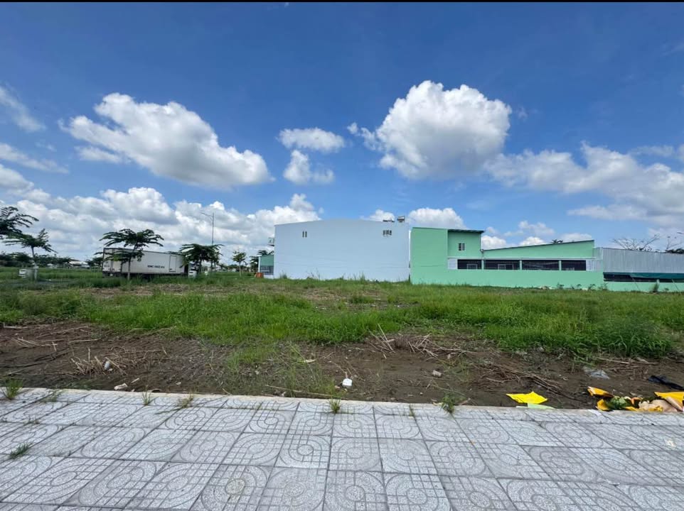 Đất nền đường số 7 KHC Cà Mau 139.8m² giá chỉ 3.4 tỷ - Đầu tư sinh lời ngay!