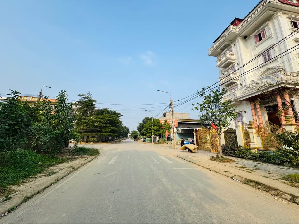 Đất nền KDC 7B Túc Duyên 105m² giá 3 tỷ - Đường thông thoáng, dân cư đông đúc!