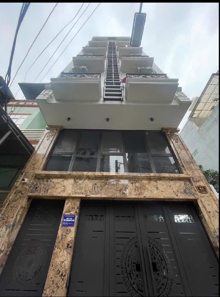 Bán toà Apartment 3 quận Cầu Giấy 95m² giá 30 tỷ - Thiết kế hiện đại sang trọng!