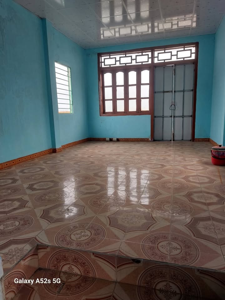 Nhà mặt tiền Quốc lộ 1 Hòa Xuân Đông 220m² giá 2.2 tỷ - Vị trí sầm uất, kinh doanh thuận lợi!