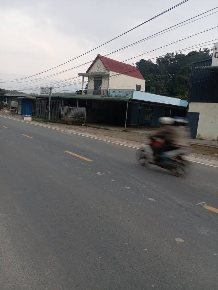 Nhà cấp 4 Quốc lộ 28B Huyện Bắc Bình 6140m² giá 2.7 tỷ - Thích hợp kinh doanh