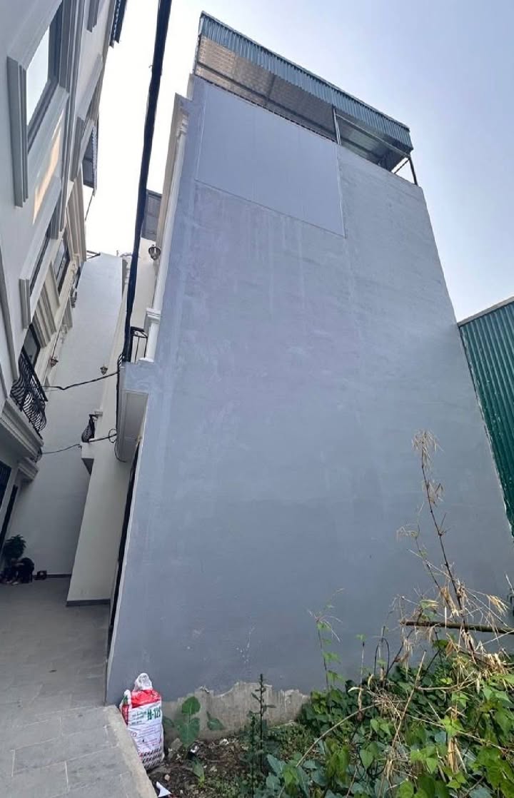 Nhà 4 tầng Xuân Khôi, Thạch Bàn, Long Biên, 34m² giá 4.7 tỷ - Đầy đủ công năng, ô tô đỗ cửa!