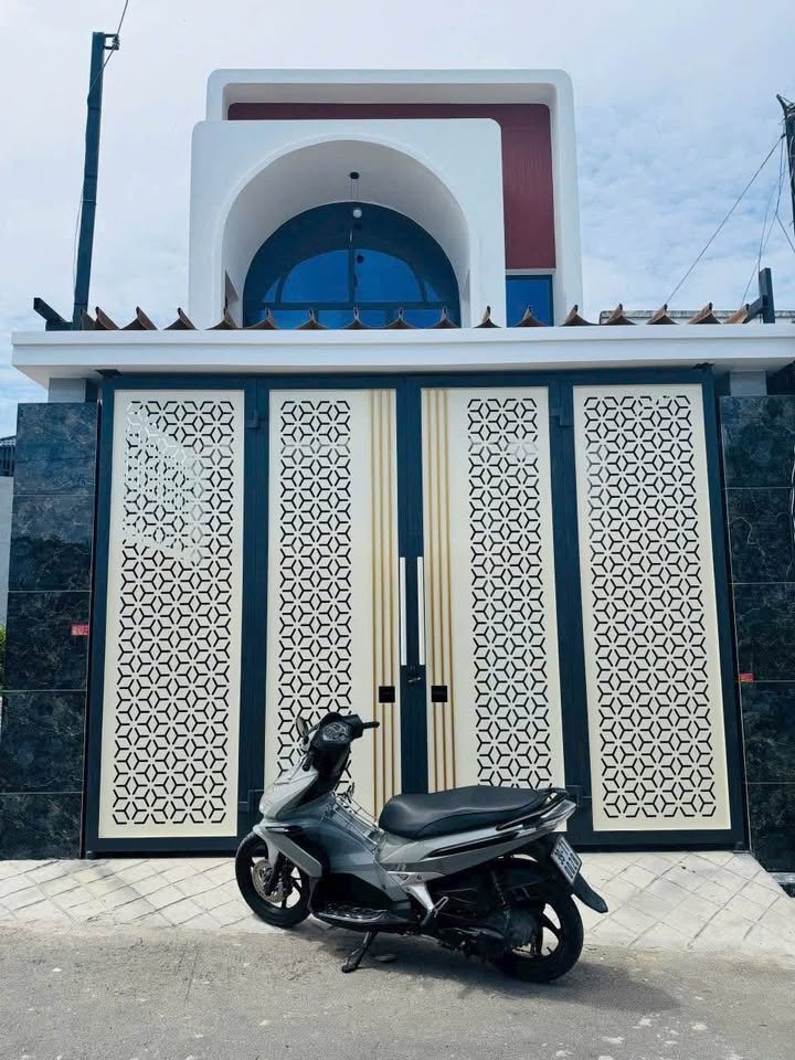 Nhà lửng mới xây tại Biên Hòa 100m² giá 1 tỷ - Sẵn sàng cho gia đình bạn!