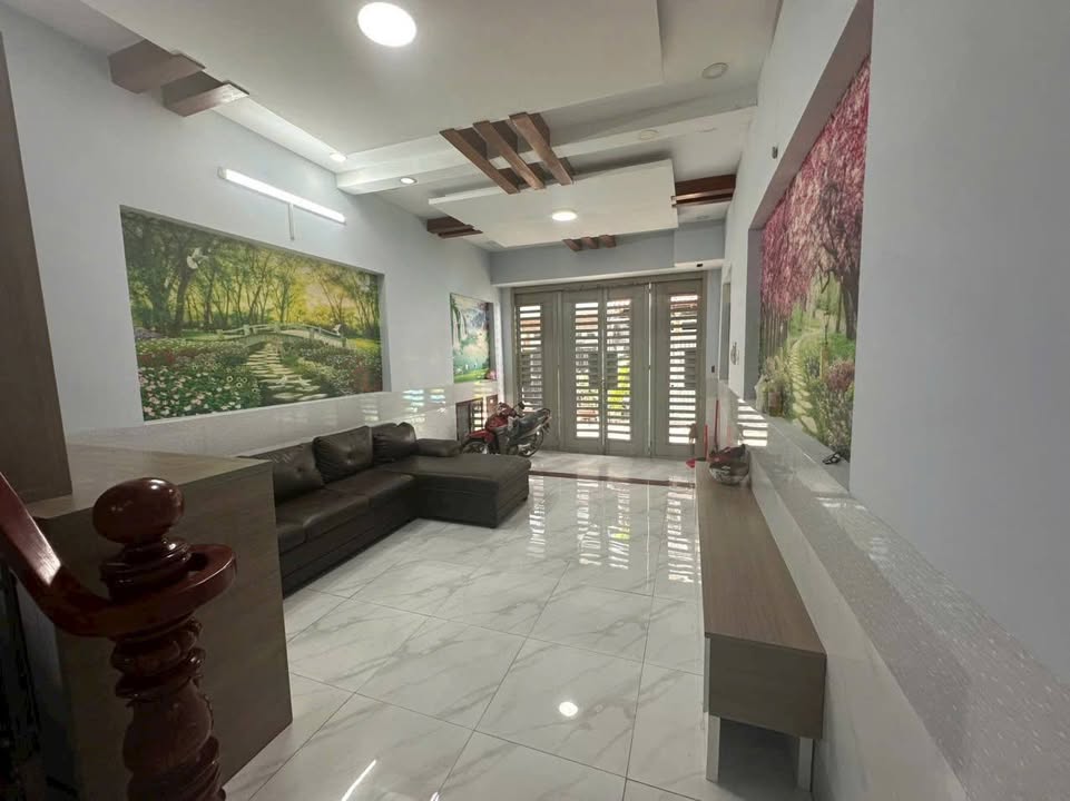 Nhà cho thuê tại Hẻm ô tô Thới An Quận 12 52m² giá 10 triệu - Nội thất đầy đủ, vào ở ngay!