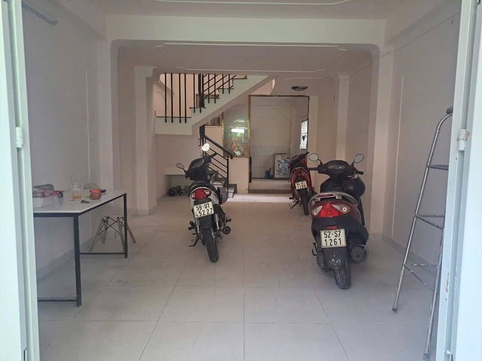 Nhà cho thuê 4PN tại Bình Thạnh 48m² giá 17 triệu - Thích hợp cho gia đình và văn phòng nhỏ!