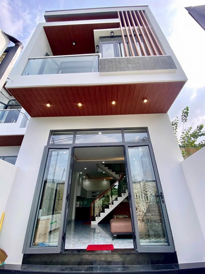 Nhà mới Phường 5 Mỹ Tho 73m² giá 3.1 tỷ - Full nội thất, vào ở ngay!