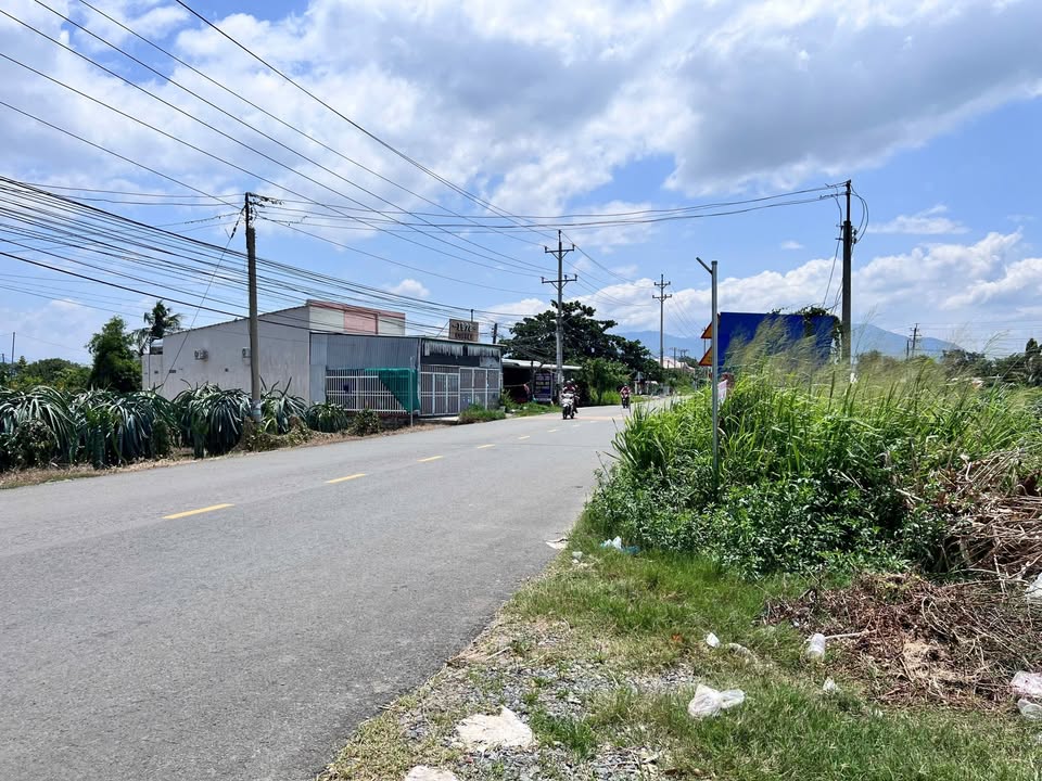 Đất nông nghiệp 949m² tại Mương Mán, Bình Thuận - Chính chủ bán gấp!