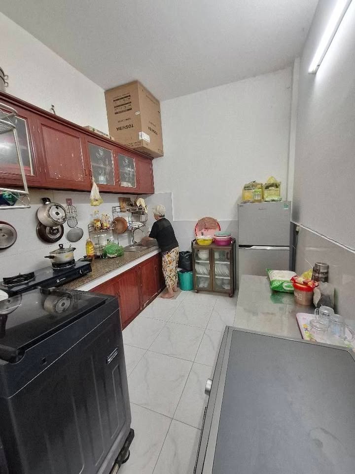 Nhà Phú Định Quận 8 29m² giá 3 tỷ - Chính chủ, vào ở ngay!