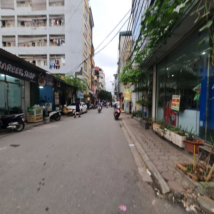 Đất Đa Tốn, Gia Lâm 70m² - Sẵn sổ đỏ, xe 7 chỗ vào tận nơi!