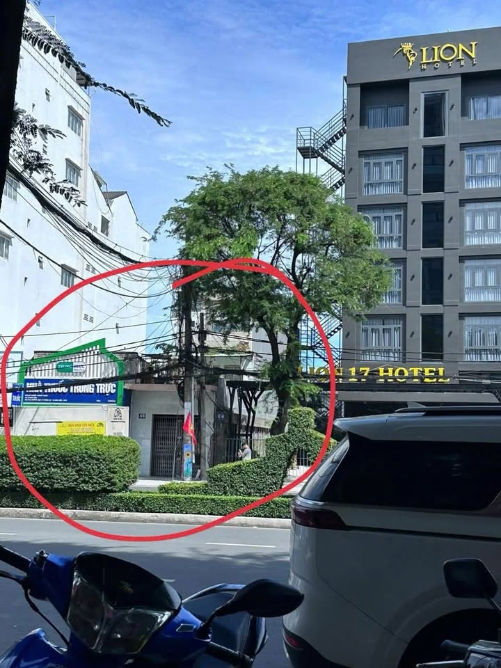 Bán lầu mặt tiền đường 30/4, Ninh Kiều, Cần Thơ 311.7m² giá 37 tỷ - Cơ hội đầu tư tuyệt vời!