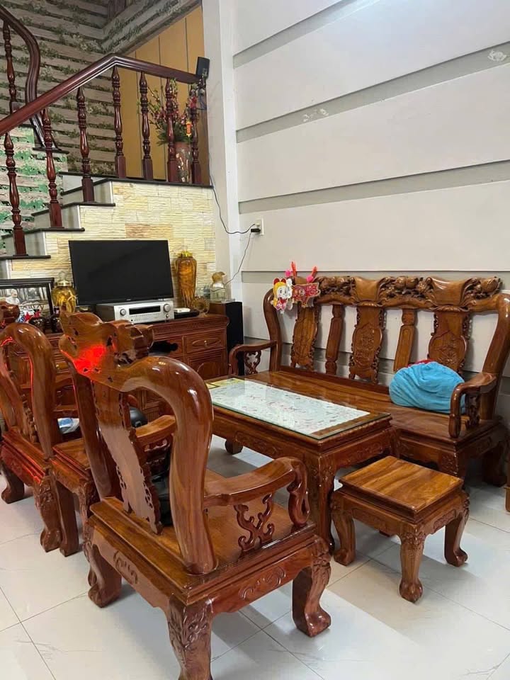 Nhà trệt lầu 90m² tại Khu Hồng Loan 6A, giá 2.7 tỷ - Cơ hội đầu tư tuyệt vời!