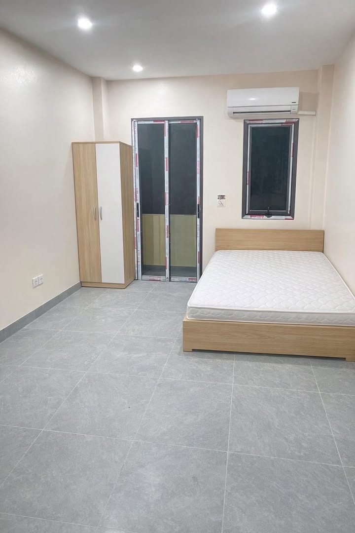 Phòng cho thuê Ngõ 126 Nam Dư, 25m² giá 3.5 triệu - Chính chủ dễ tính!