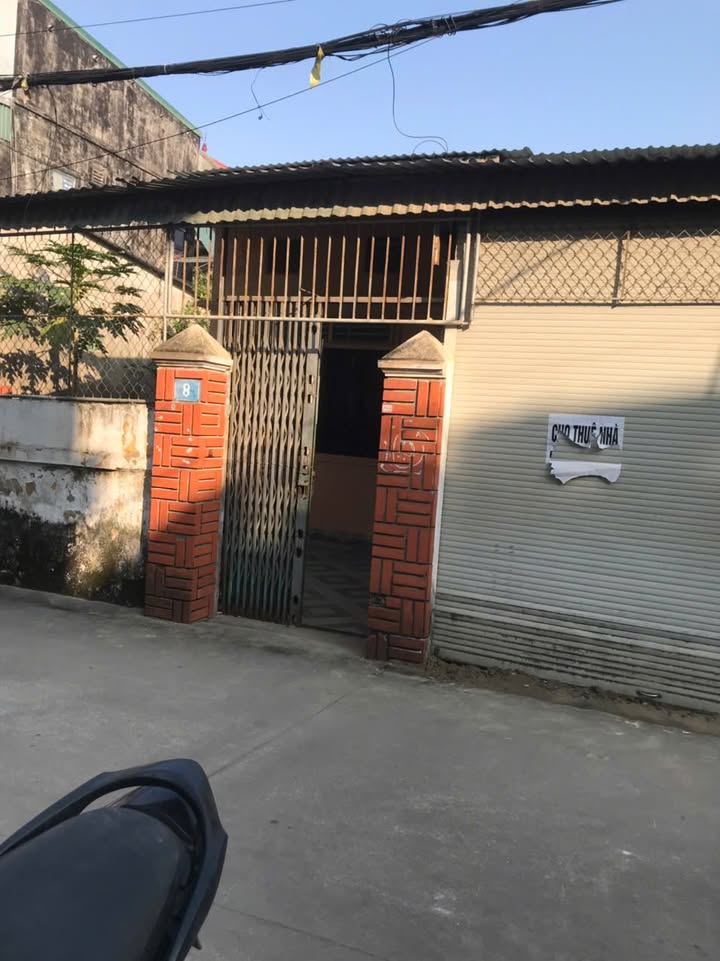 Nhà cho thuê tại Ngõ 35 Hồ Sỹ Dương, 140m² - Vị trí trung tâm, an ninh tốt!