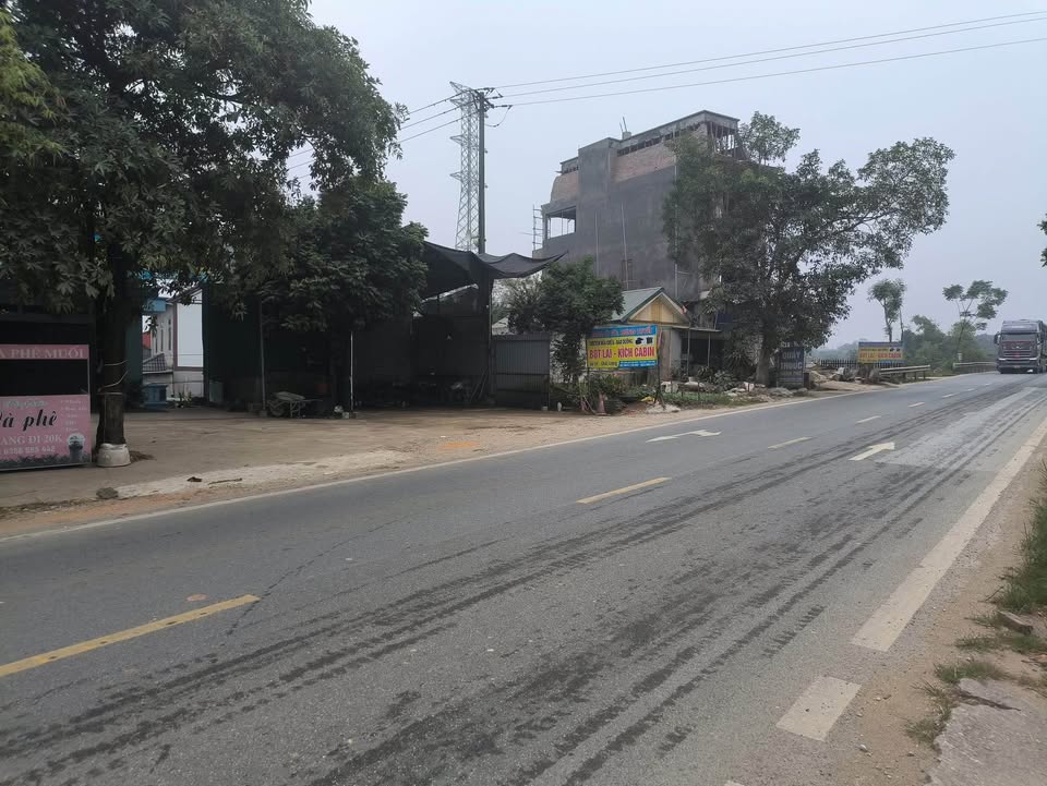 Đất góc 2 mặt tiền KCN Liễn Sơn, Phú Thọ 150m² giá 2.7 tỷ - Kinh doanh sầm uất!