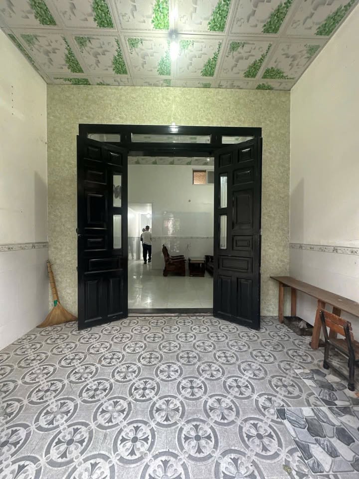 Nhà phố Khu phố Đông Tân, Dĩ An 60m² giá 1.98 tỷ - Vị trí cực đẹp, thương lượng chính chủ!