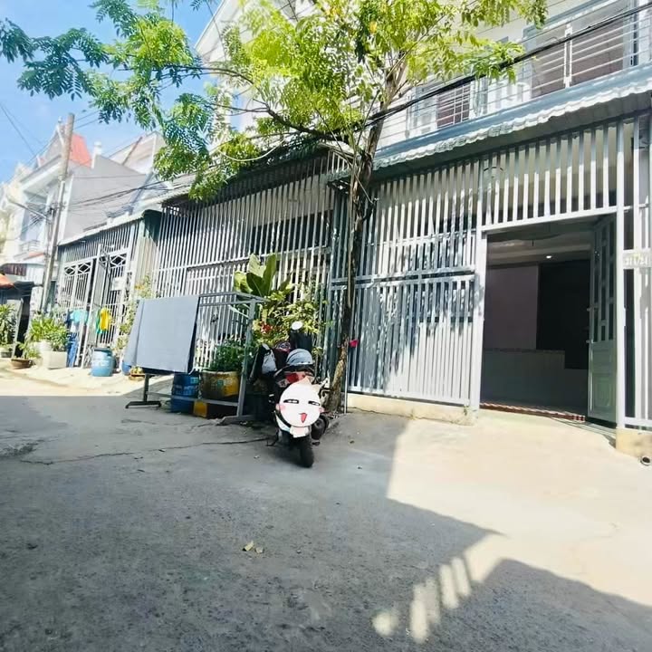 Nhà 1 Trệt 1 Lầu tại Bình Chuẩn 65m² giá 2.75 tỷ - Sẵn sàng vào ở ngay!