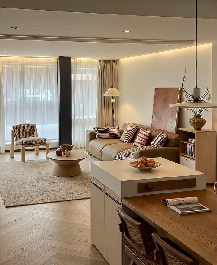 Căn hộ Six Element Cầu Giấy 83m² giá 9.x tỷ - Full nội thất, sổ đỏ chính chủ!