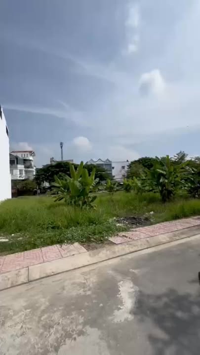 Nhà phố Huỳnh Tấn Phát, Nhà Bè 85.5m² giá 9.8 tỷ - Full nội thất cao cấp, sẵn sàng vào ở!