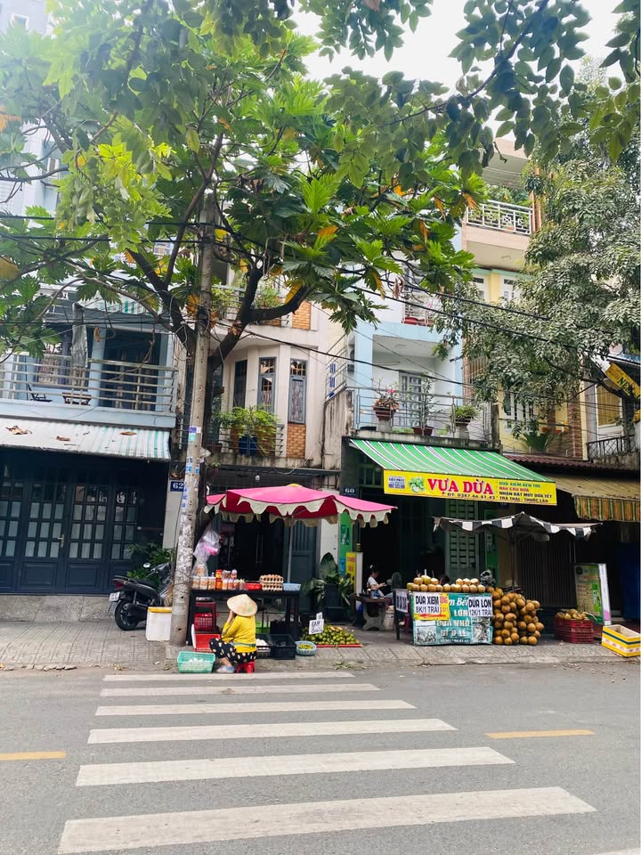 Bán nhà mặt tiền đường T6, Phường Tây Thạnh, Quận Tân Phú, 55m² - Kinh doanh thu nhập ổn định!