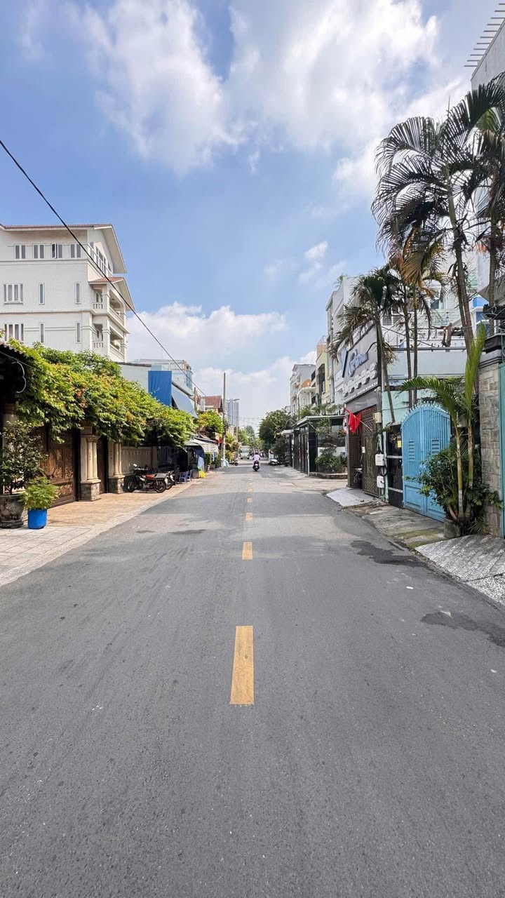 Nhà góc 2 mặt tiền Cư Xá Lữ Gia, Quận 11, 80m² giá 20 tỷ - Sẵn sàng vào ở!