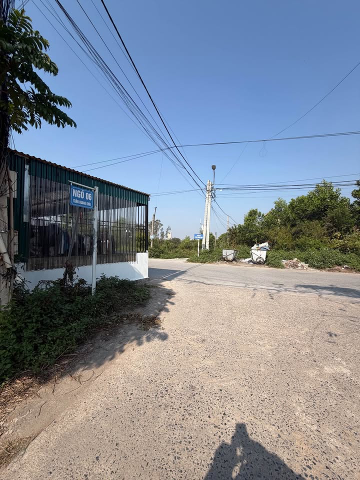 Đất nền chính chủ tại Ngõ 6 Trần Quang Khải, 100m² giá 1.7 tỷ - Vị trí đẹp, an ninh tốt!