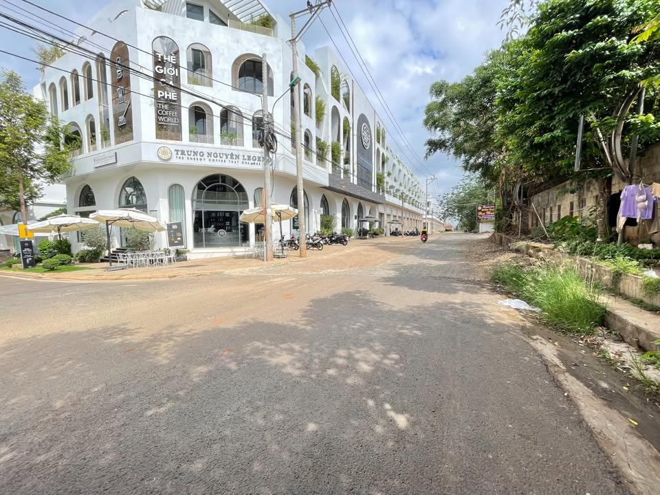 Đất thổ cư 107m² tại Đô Thị Trung Nguyên, giá 5.1 tỷ - Vị trí đẹp, thuận tiện!