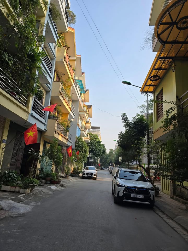 Nhà phố Văn Quán 75m² - Nhà thô thiết kế theo nhu cầu - Đầu tư sinh lời