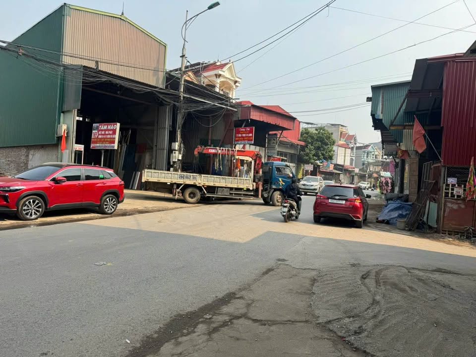 Đất kinh doanh sầm uất tại Tề Lỗ, Yên Lạc, Vĩnh Phúc 408m² giá 48 tỷ - Tiềm năng sinh lời cao!