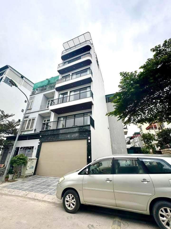 Đất phân lô Phúc Lợi Long Biên 75m² giá 20.x tỷ - Kinh doanh đỉnh cao!