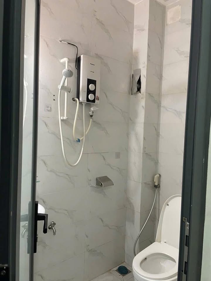 Phòng cho thuê tại 18b Nguyễn Thị Minh Khai, Quận 1 - Phòng sạch sẽ, nội thất đầy đủ chỉ 4.5 triệu/tháng!