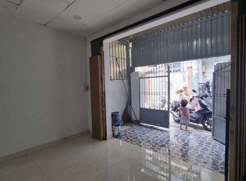 Nhà nguyên căn cho thuê tại Tăng Nhơn Phú, Quận 9, Diện tích 65m² - Giá chỉ 7 triệu/tháng!
