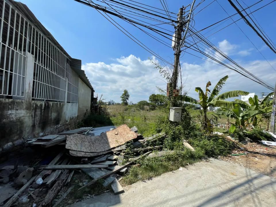 Đất nền Vĩnh Hiệp Nha Trang 155m² giá 3.64 tỷ - Tiện ích đầy đủ, khu dân cư đông đúc!