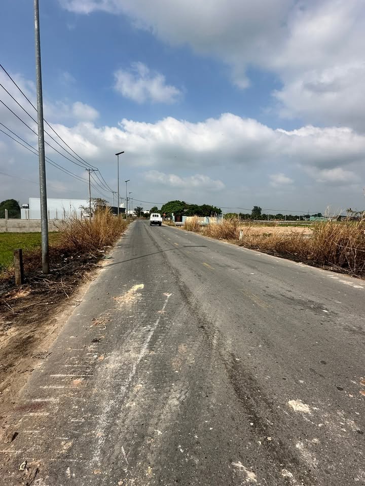 Đất thổ cư Kp1, Thị trấn Bến Cầu 175m² giá 17.5 tỷ - Cơ hội đầu tư hấp dẫn!