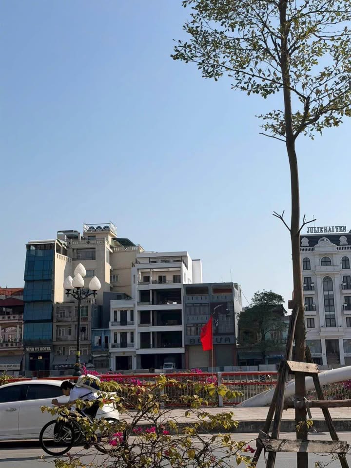 FrontHouse Hồ Sen Lê Chân 1797m² giá 36 tỷ - Điểm kinh doanh lý tưởng!