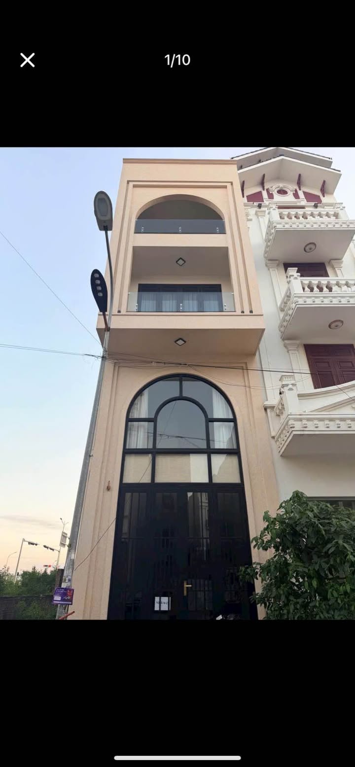 Townhouse 68m² gần Aeon Mall Hải Phòng giá 9.8 tỷ - Nội thất cao cấp, sẵn sàng vào ở!