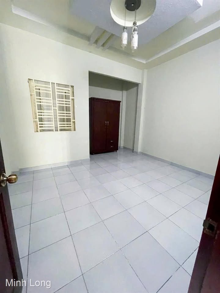 Nhà cho thuê hẻm xe tải Nguyễn Ảnh Thủ, Quận 12 - Giá 9 triệu/tháng, thích hợp cho gia đình và văn phòng!