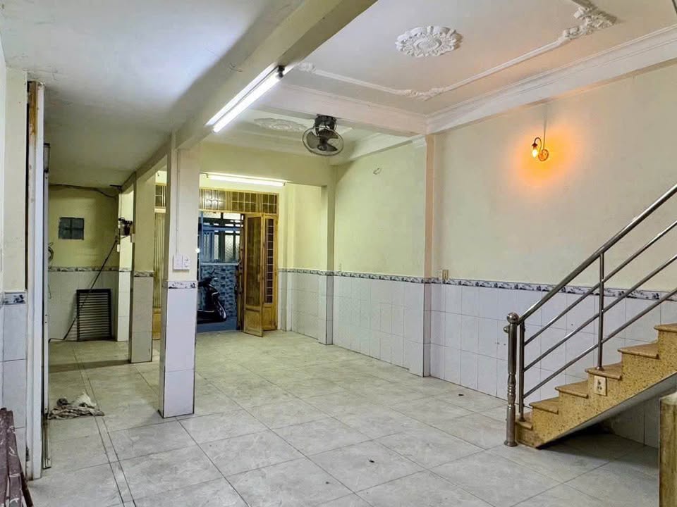 Nhà căn góc 2 mặt tiền hẻm Phan Chu Trinh, Bình Thạnh 58m² giá 7.8 tỷ - Dòng tiền ổn định!