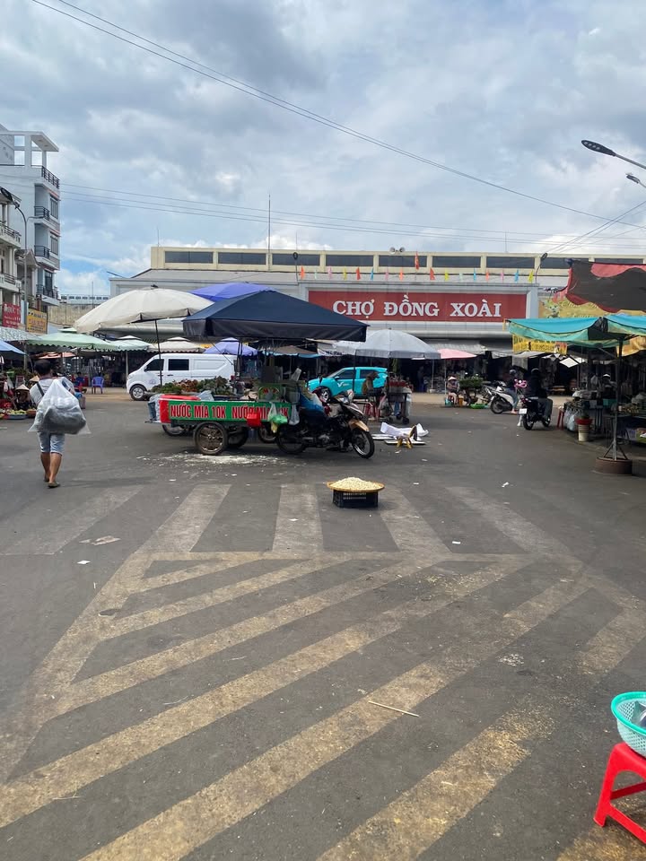 Nhà mặt tiền đường số 2, Đồng Xoài 319m² giá 11.9 tỷ - Đầu tư sinh lời ngay!