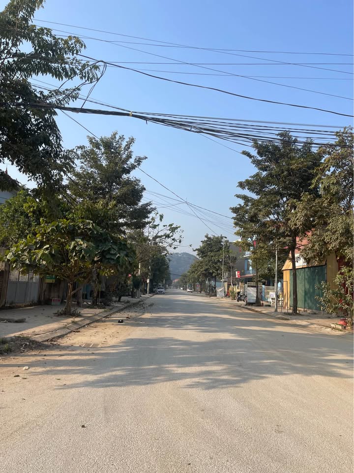 Đất nền Nguyễn Phong Sắc kéo dài 122m² giá 2 tỷ - Cơ hội đầu tư tuyệt vời!