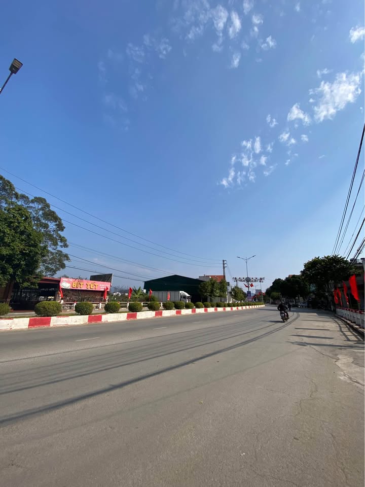 Đất mặt đường Hùng Vương, Lạng Sơn 70m² giá 2.9 tỷ - Vị trí kinh doanh tuyệt vời!