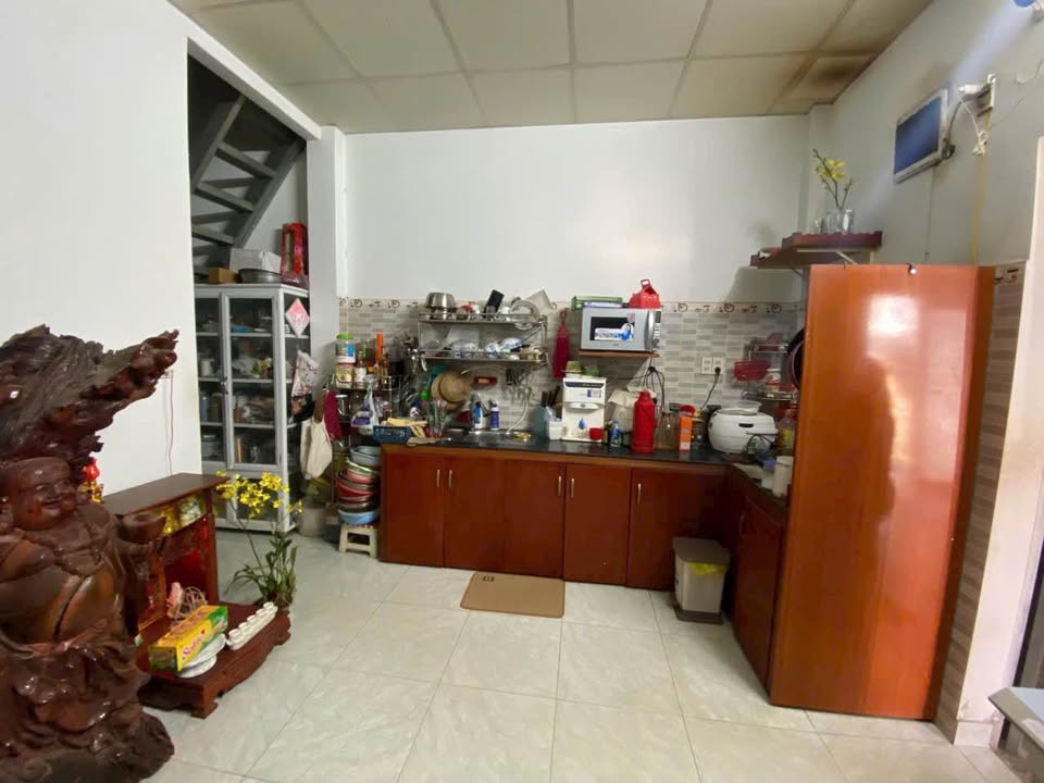 Nhà phố kinh doanh mặt tiền đường Quang Trung, Đà Lạt 95m² giá 5.1 tỷ - Vị trí đắc địa trung tâm!