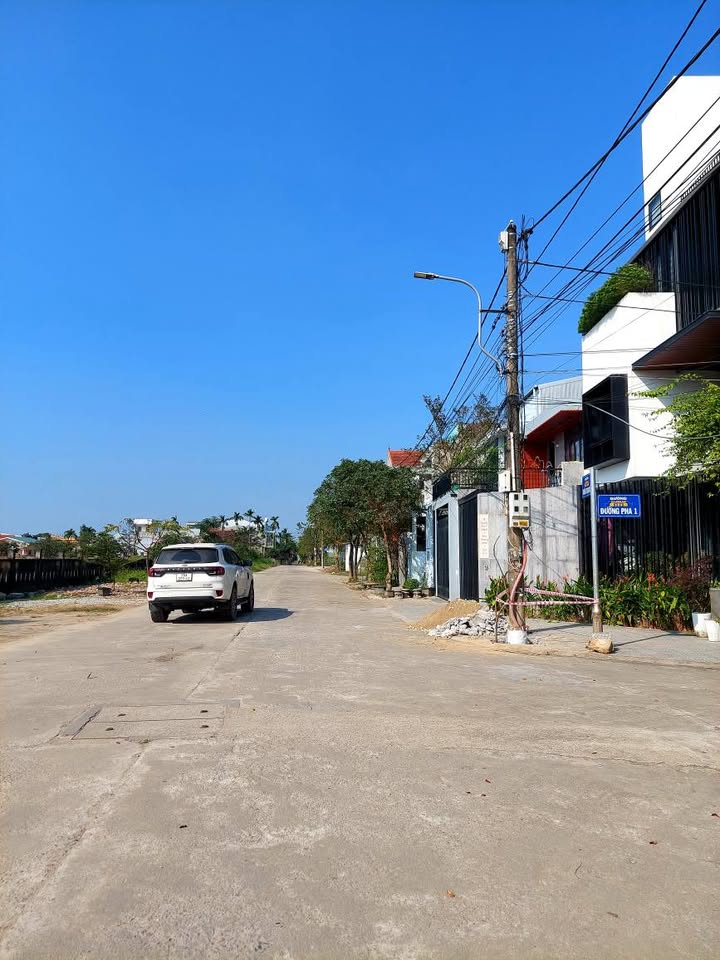 Đất Lại Thế, Phú Vang 80m² giá 1.8 tỷ - Vị trí đẹp, sẵn sàng giao dịch!